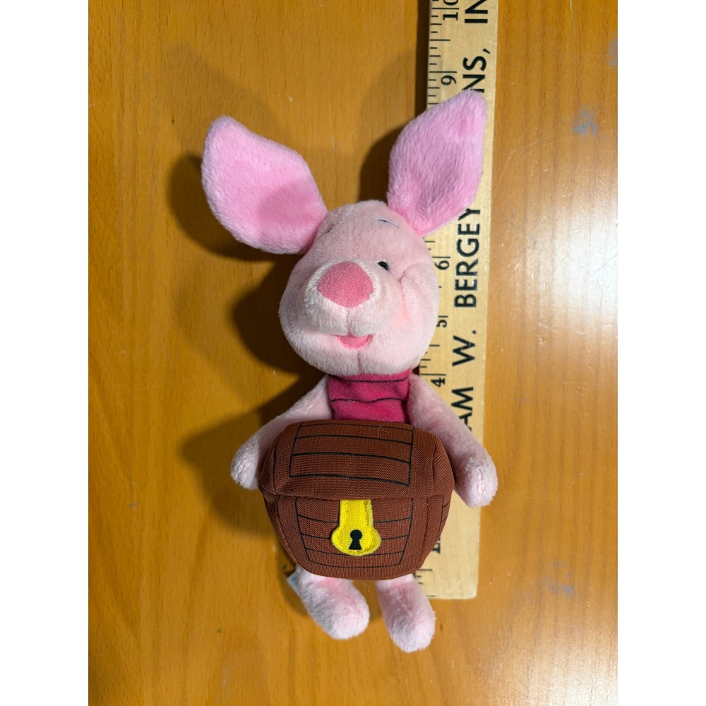 Disney Mattel Star Bean Piglet Plush Holding Treasure Chest Pink Winnie the Pooh - Picture 8 of 9
